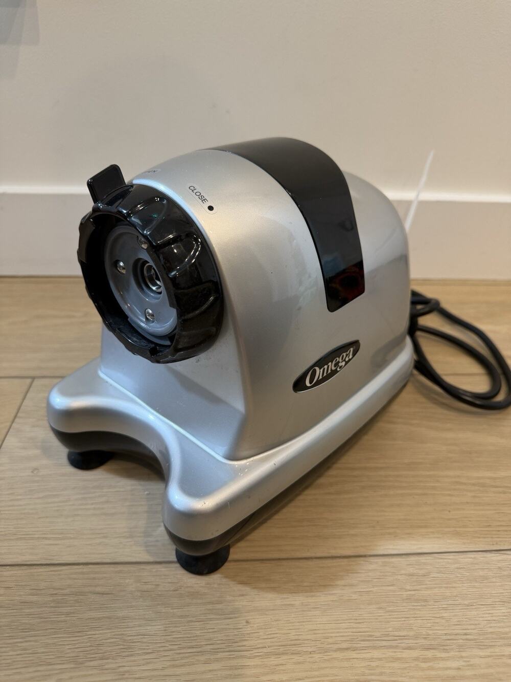 OMEGA MM900HDS Low Speed Masticating Celery Juicer - Motor Base Only Part